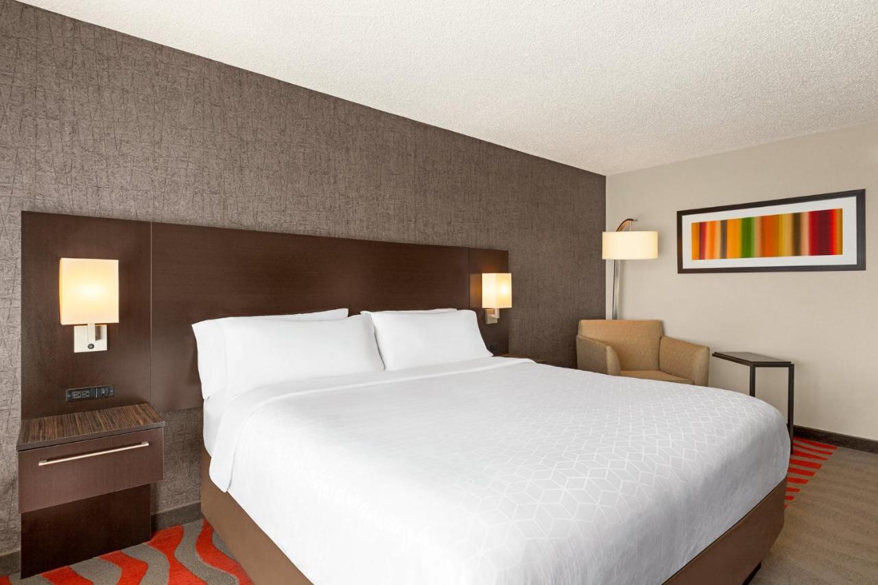Holiday Inn Boston - Cambridge Area By Ihg Somerville Exteriér fotografie