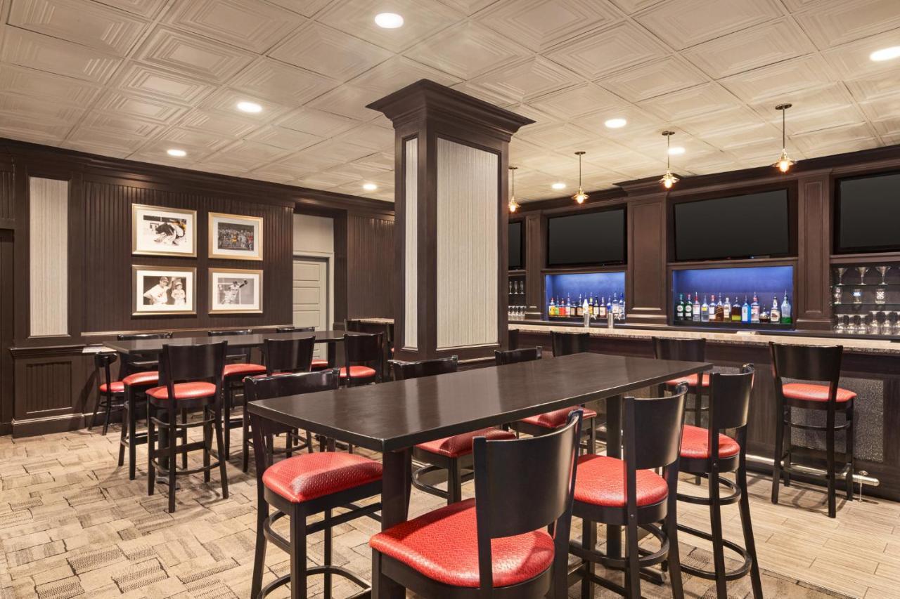 Holiday Inn Boston - Cambridge Area By Ihg Somerville Exteriér fotografie