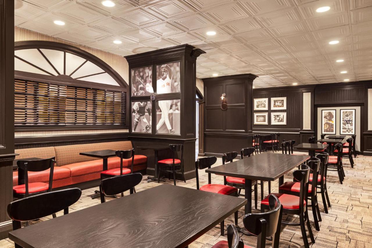 Holiday Inn Boston - Cambridge Area By Ihg Somerville Exteriér fotografie