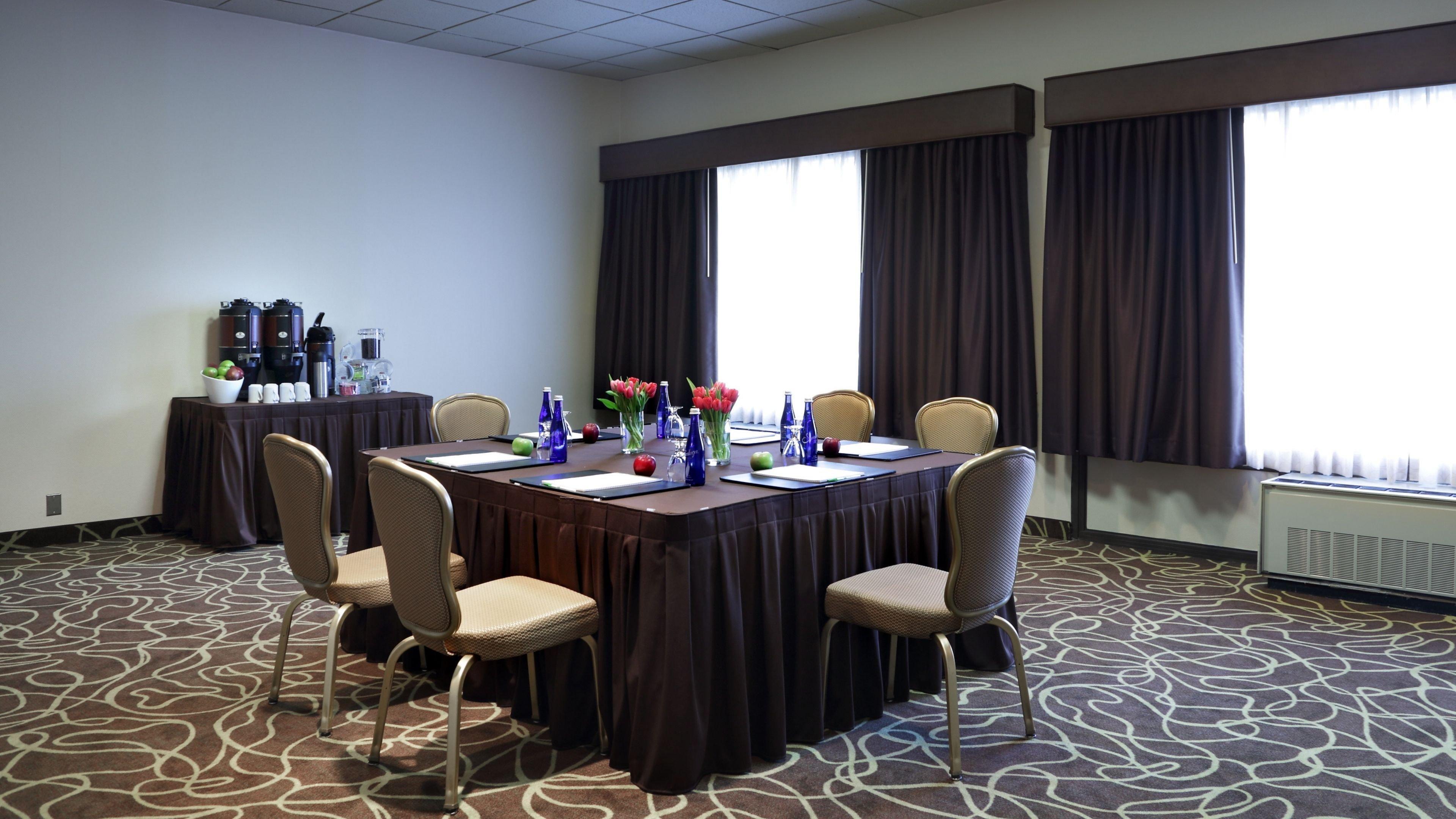 Holiday Inn Boston - Cambridge Area By Ihg Somerville Exteriér fotografie